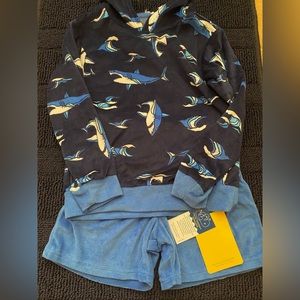 NWT Saint Eve Kids Sharks Boys Short Pajamas Set